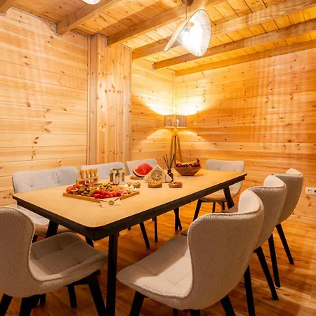 Olive Luxury Ferienhaus *